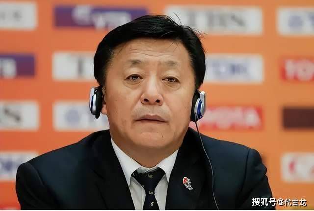 影片由易中天编剧、监制，于孟、袁原执导，聚焦曹操35岁左右的关键时期（荥阳汴水之战至官渡之战 《杀破狼》官宣！
