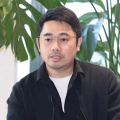 艾米莉·布朗特主演新作《英格兰人》发布首款海报 2022-09-07 9月7日，由艾米莉·布朗特、查斯科·斯宾塞主演的《英格兰人》发布首款海报。